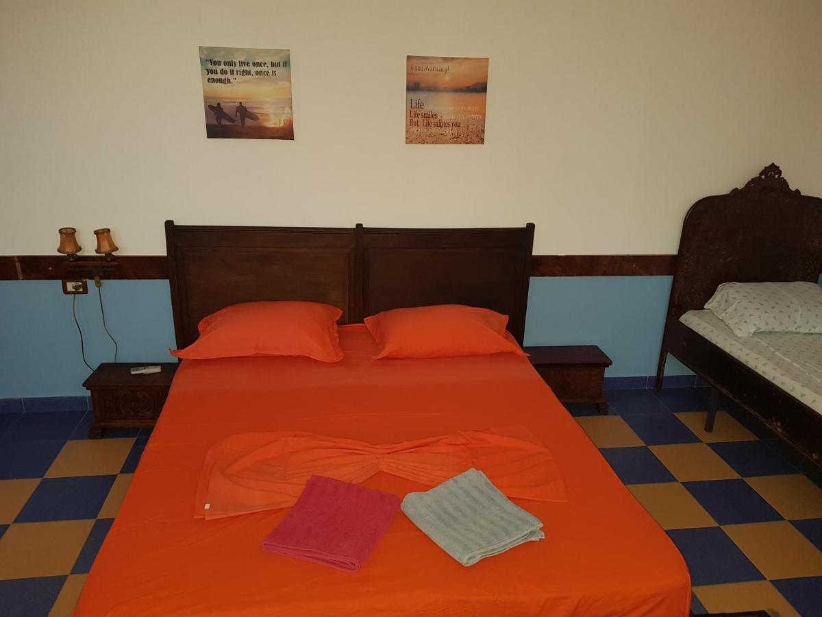 Home Hostel Shkodra Kültér fotó
