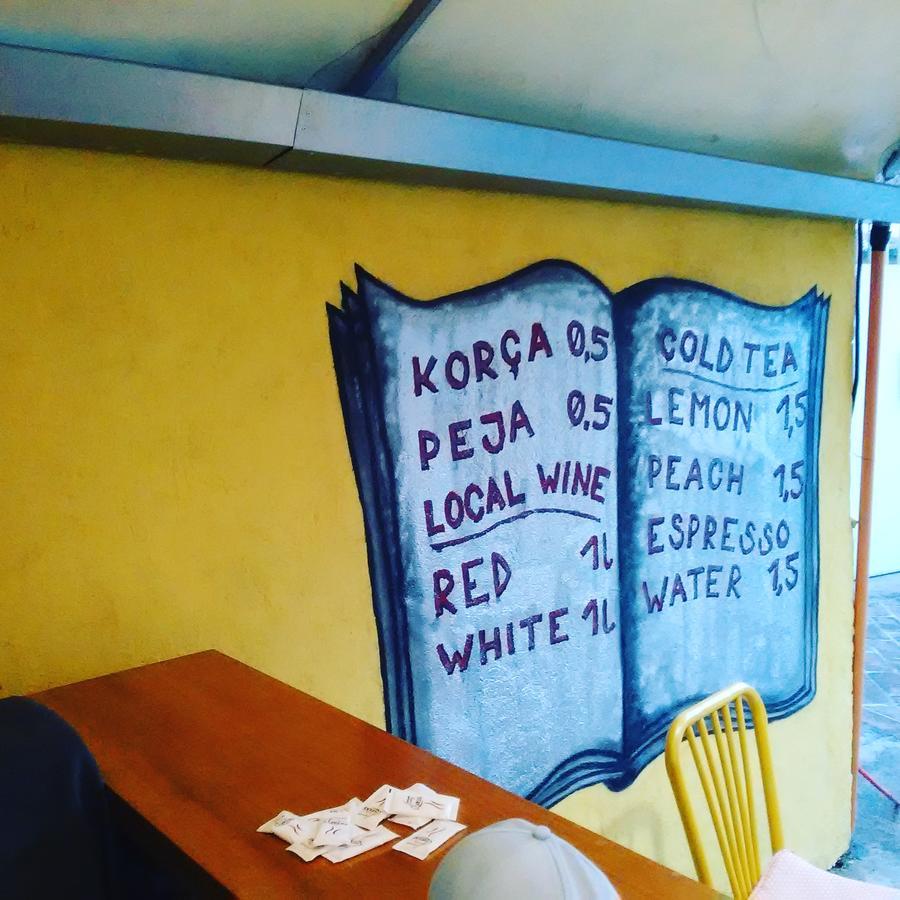 Home Hostel Shkodra Kültér fotó