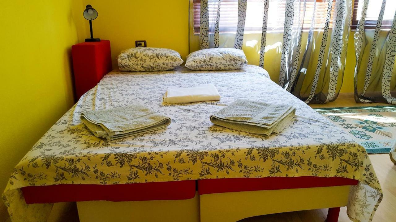 Home Hostel Shkodra Kültér fotó